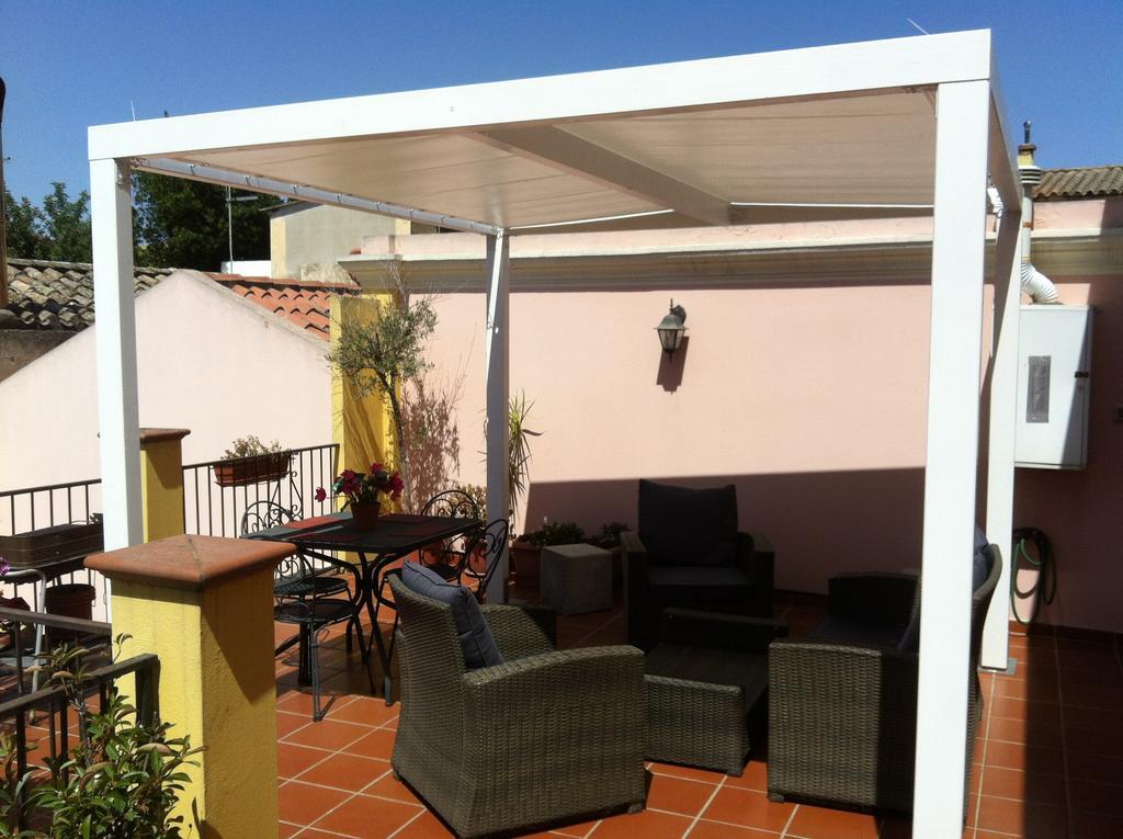 Pauli'S Holiday House Monserrato Quarto foto